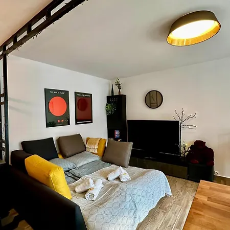 Romai Terrace Apartman *
